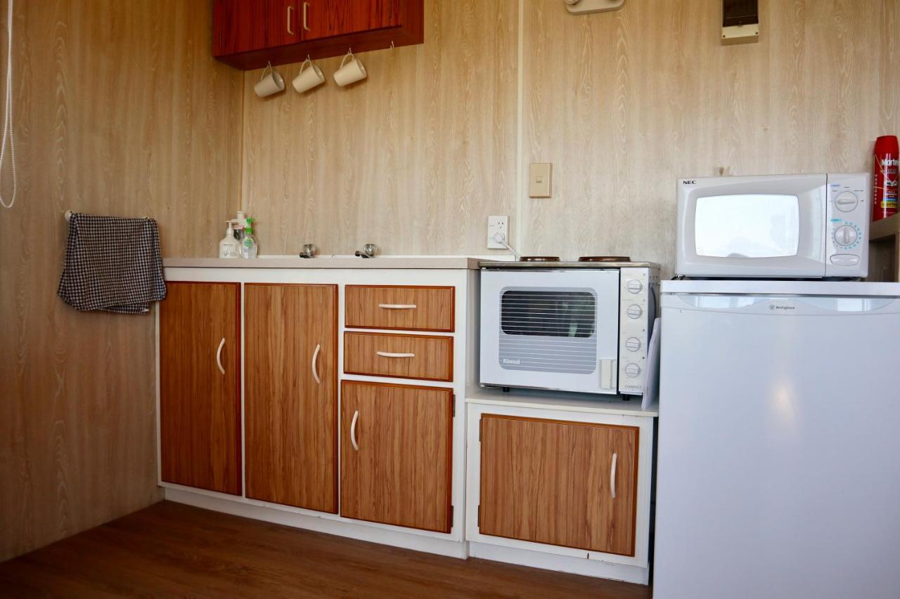 Mount And Surf View Cabin Pataua Екстериор снимка