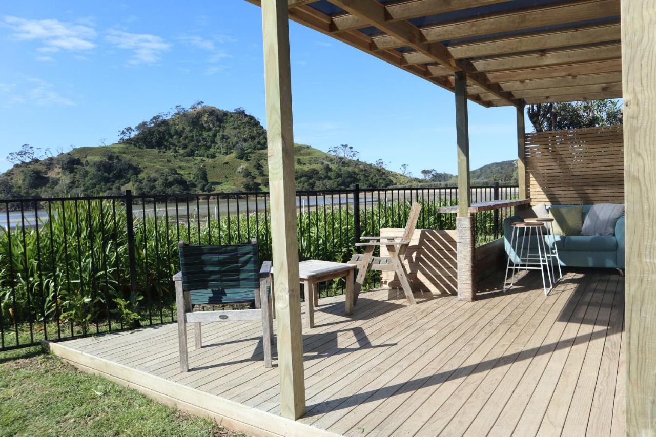 Mount And Surf View Cabin Pataua Екстериор снимка